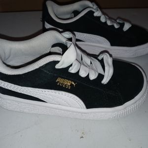 Puma sneakers